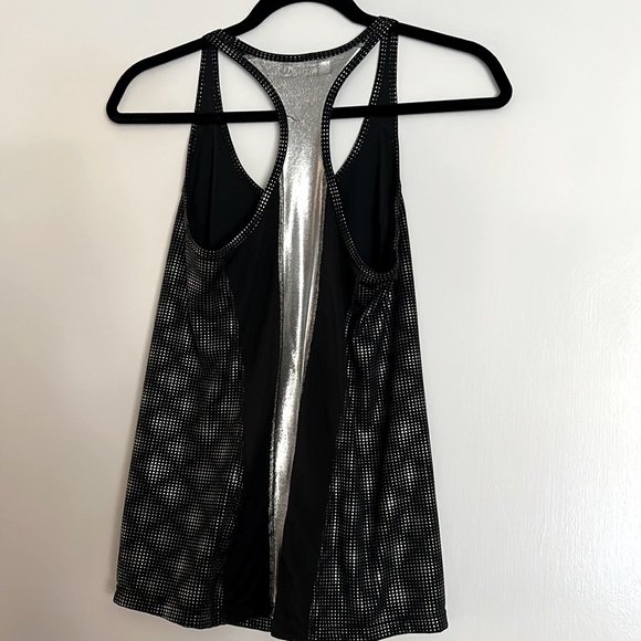 Workout Tank Top - Picture 3 of 3